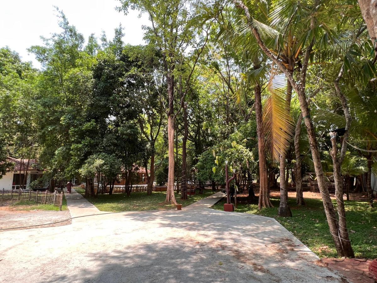 Surya Eco And Wedding Resort Thrissur 外观 照片