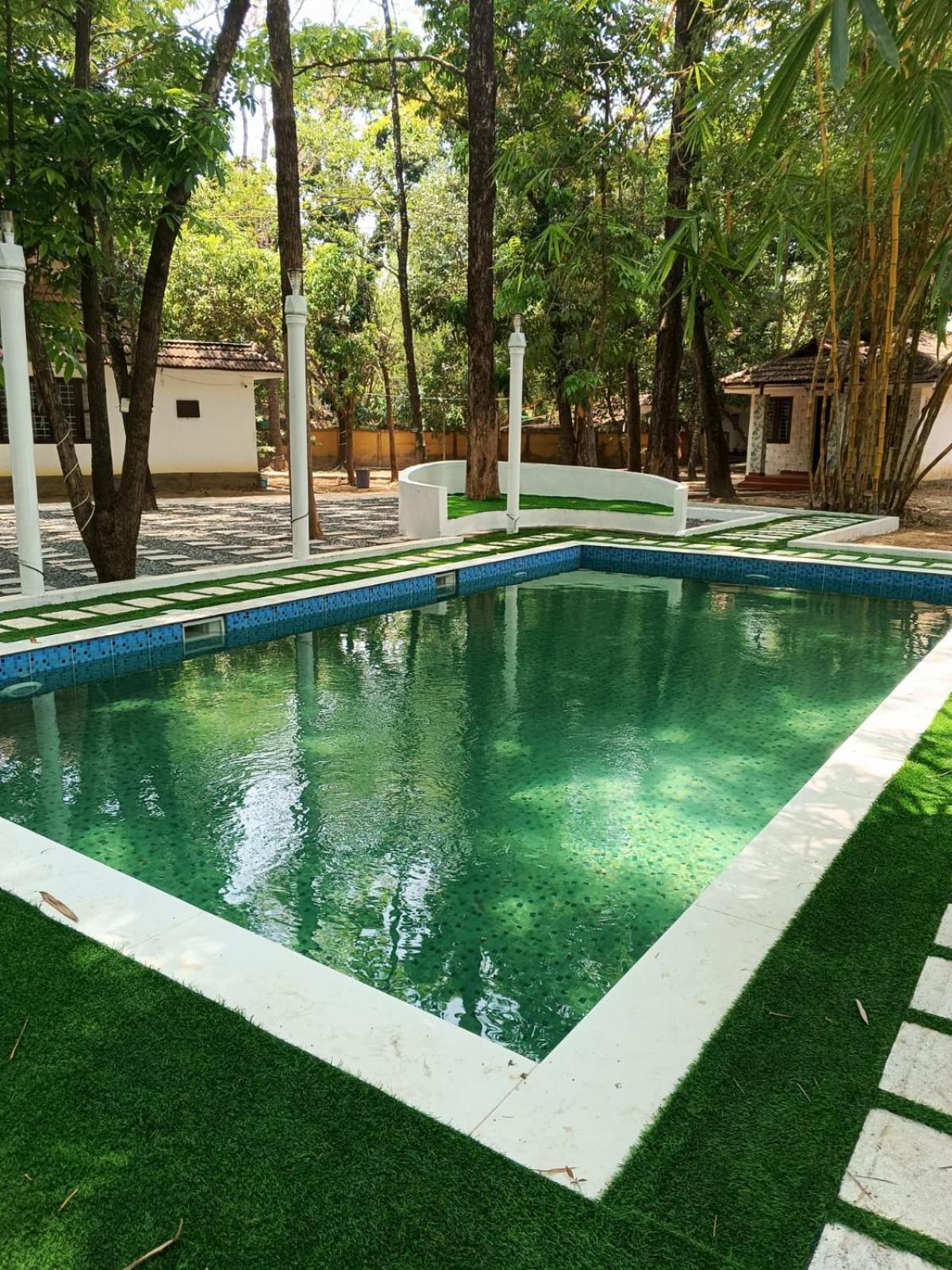 Surya Eco And Wedding Resort Thrissur 外观 照片